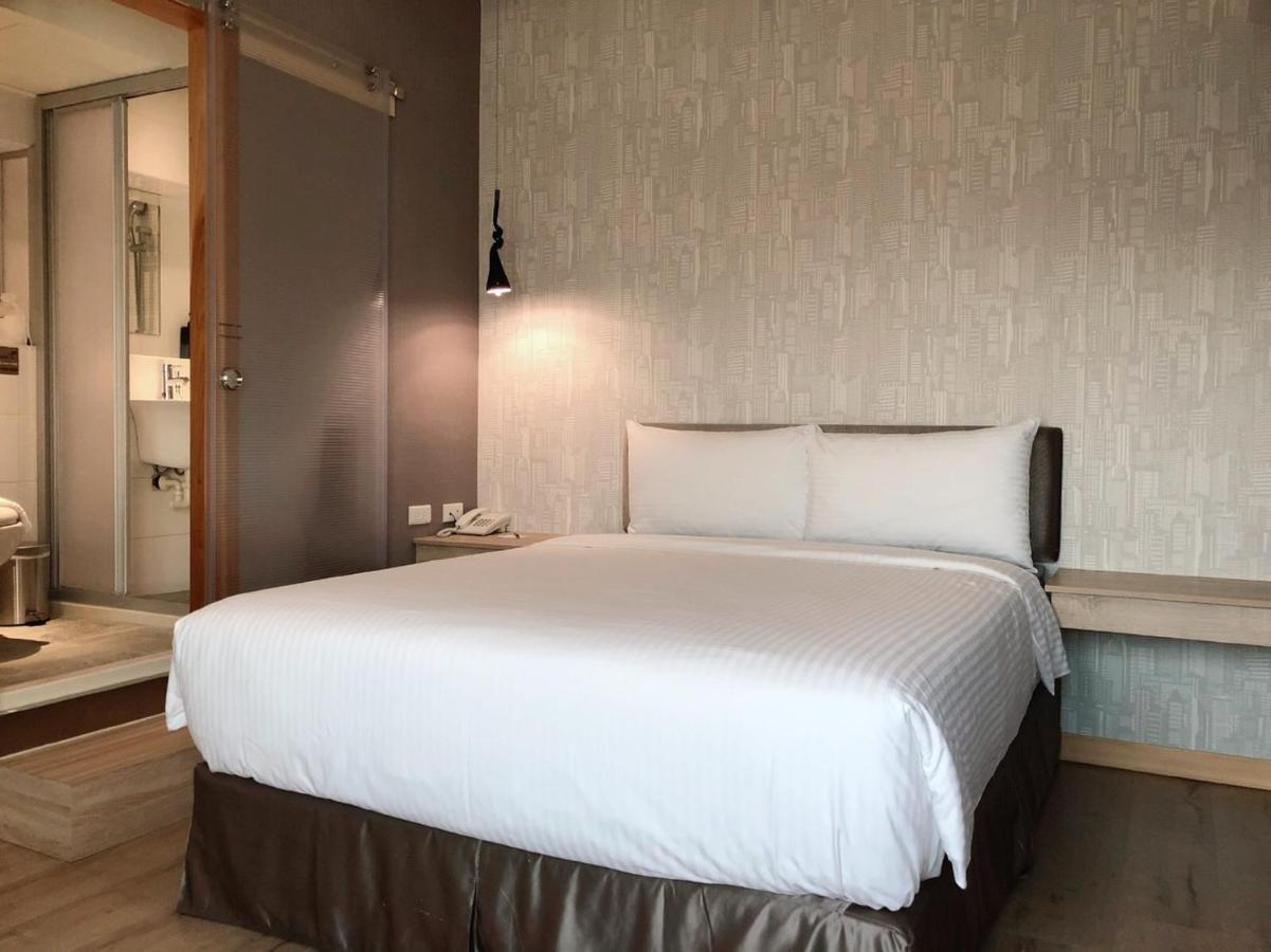 Jia Inn Tainan Buitenkant foto